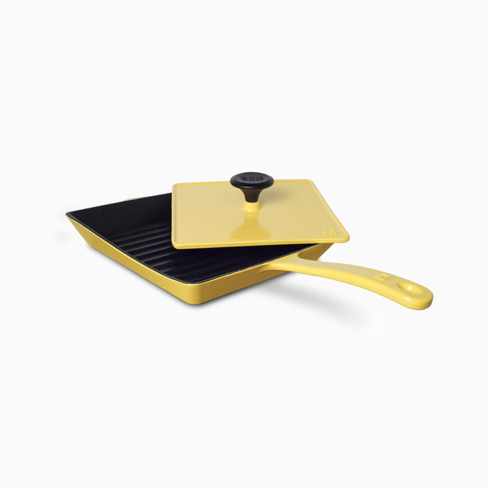 Grunge 琺瑯鑄鐵燒烤盤 - 檸檬黃 - 『Grunge 琺瑯鑄鐵燒烤盤的檸檬黃色版本，展現其活潑明亮的設計，為廚房增添一抹色彩。』