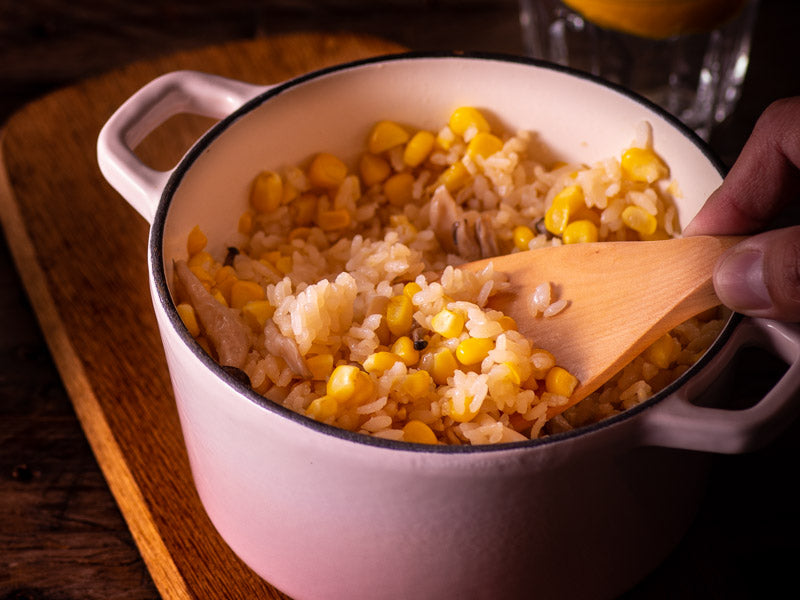 玉米綜合菇炊飯(食譜影片) | Steamed Rice with Corn and Assorted Mushrooms