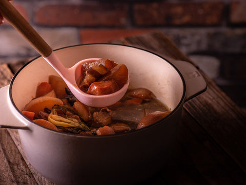 黑糖蘿蔔燉豬五花(食譜影片) | Brown Sugar Pork Belly Stew with Daikon Radish