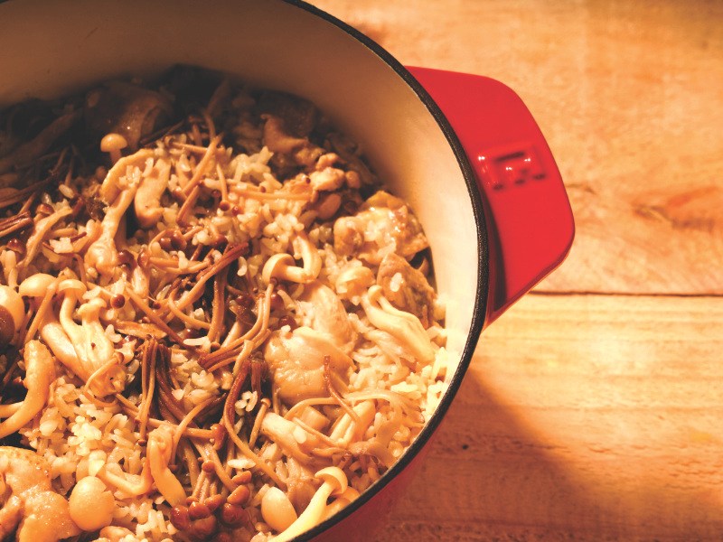 日式雞肉野菇炊飯：營養簡單適合一家大小
